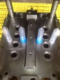 Изготовленный на заказ инструмент инжекционного метода литья пластмасс для медицинской материальной прессформы трубки Х13